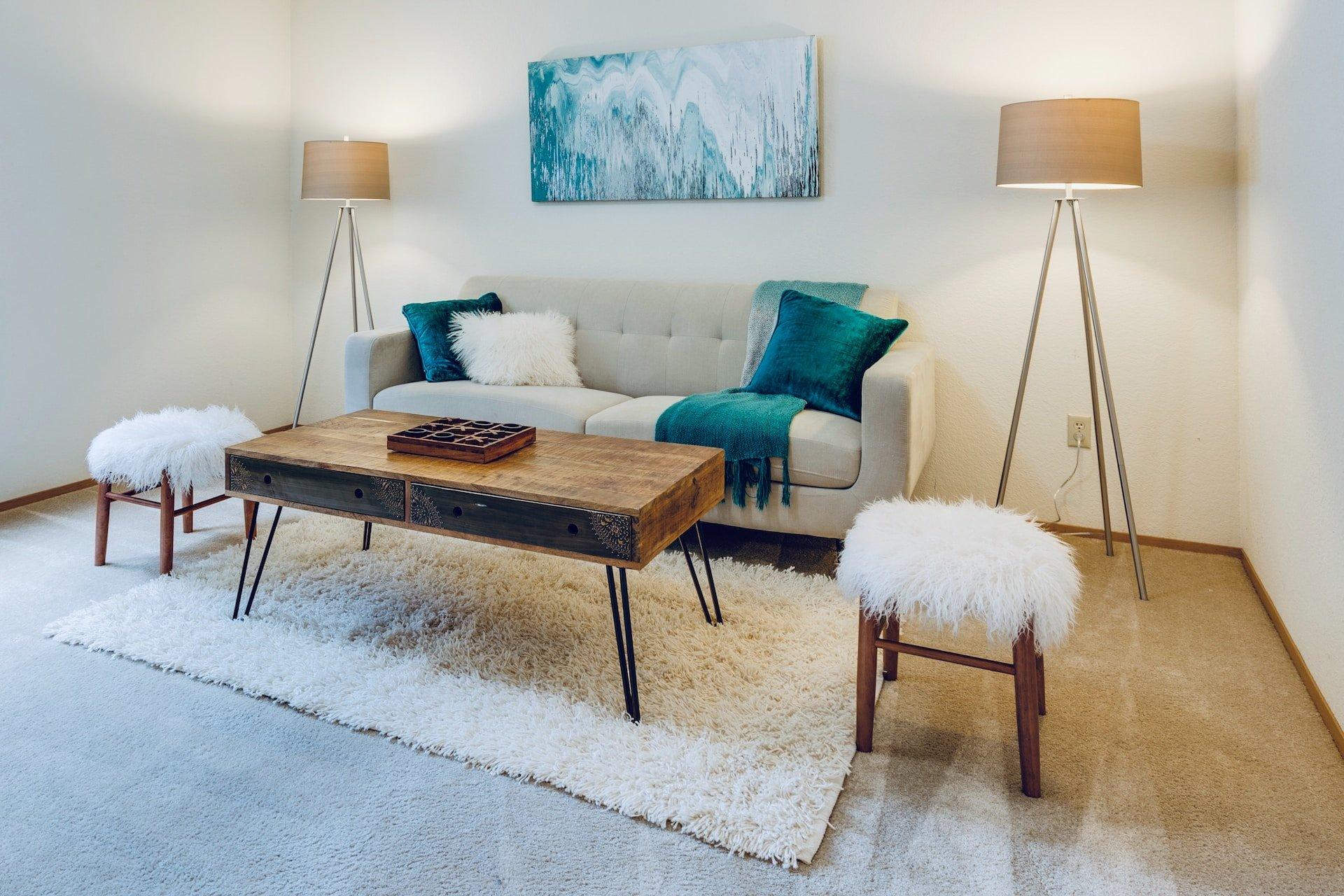 Light Up Your Life: How to Choose the Perfect Table Lamp for Your Home Décor