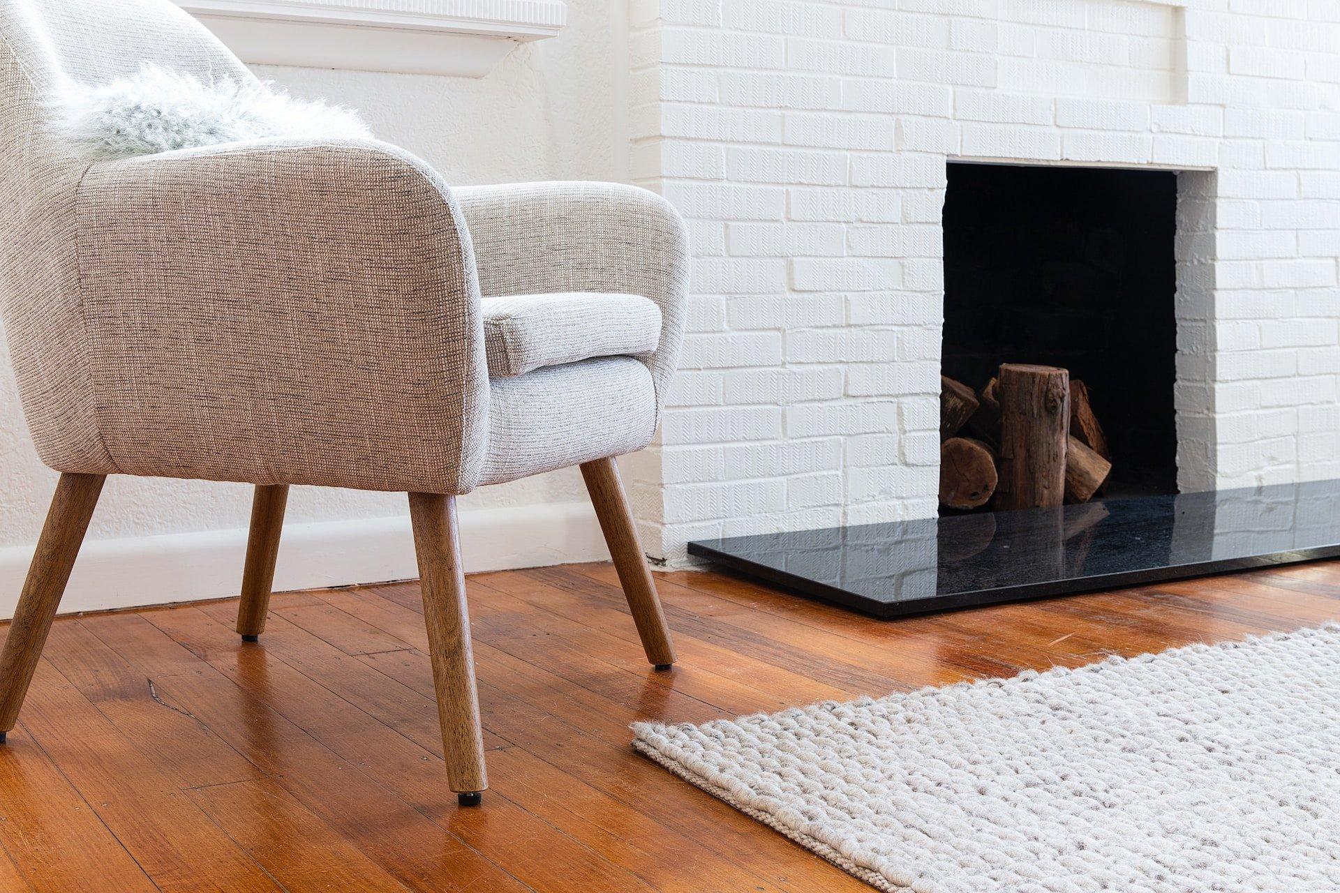 Lounge in Style: A Guide to Choosing the Perfect Lounge Chair